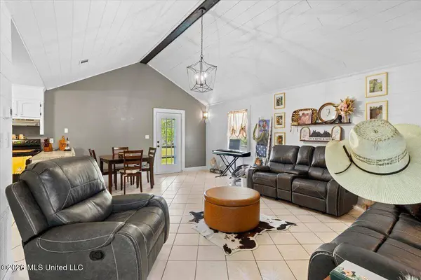 113 Clyde Pipkins Road, Lucedale, MS 39452