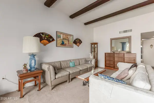 10126 W BROOKSIDE Drive, Sun City, AZ 85351