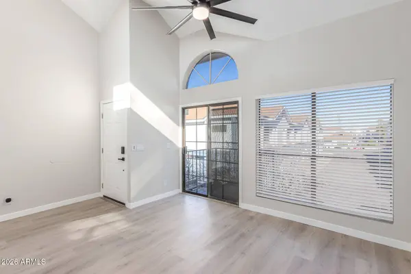 8888 N 47TH Avenue #212, Glendale, AZ 85302