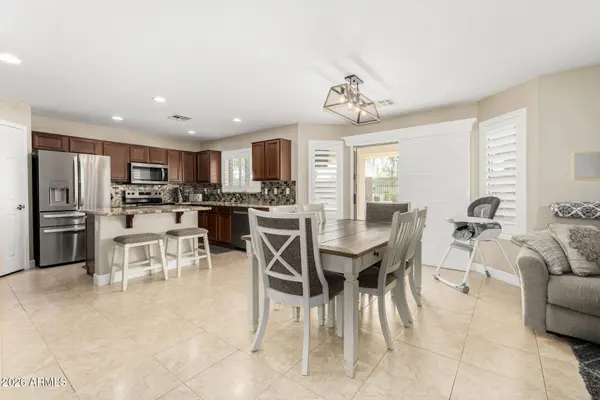 29122 N RED FINCH Drive, San Tan Valley, AZ 85143