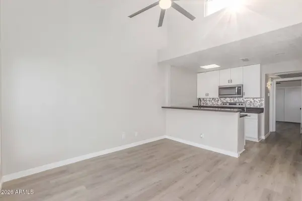 8888 N 47TH Avenue #212, Glendale, AZ 85302