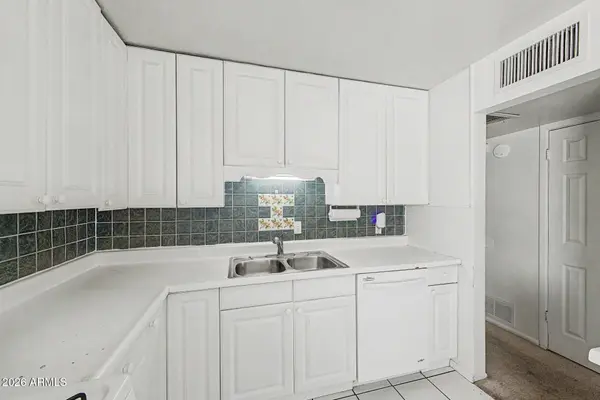 620 E VISTA DEL CERRO Drive, Tempe, AZ 85281