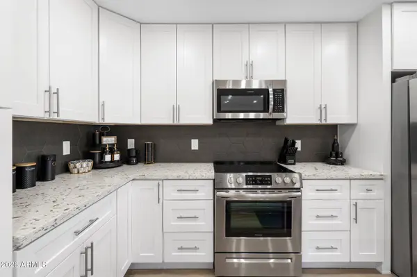 8401 E VIRGINIA Avenue, Scottsdale, AZ 85257