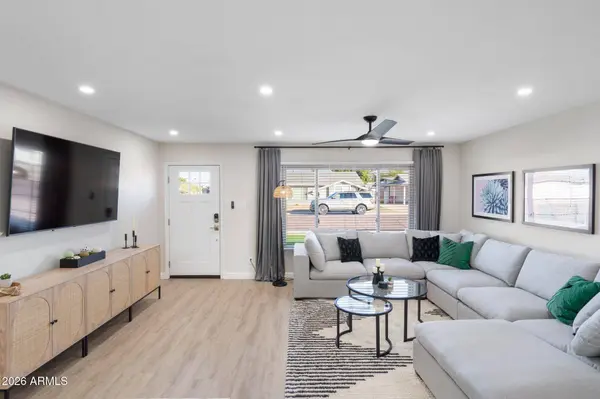 8401 E VIRGINIA Avenue, Scottsdale, AZ 85257