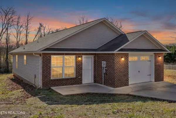 1702 Watauga St, Sevierville, TN 37876