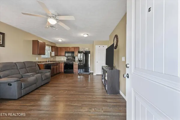 1702 Watauga St, Sevierville, TN 37876