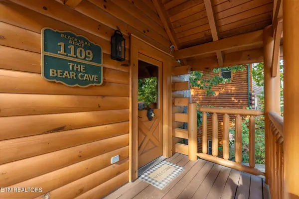 1109 Autumn Path WAY, Sevierville, TN 37862