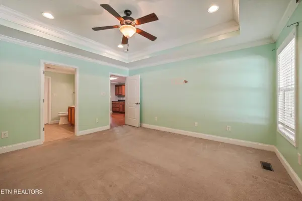 8007 Frederick John St, Knoxville, TN 37938