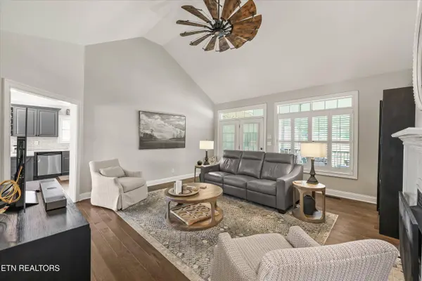 64 Rolling Links Blvd, Oak Ridge, TN 37830
