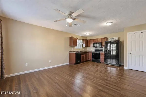 1702 Watauga St, Sevierville, TN 37876