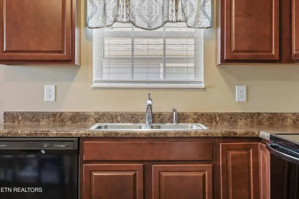 1702 Watauga St, Sevierville, TN 37876