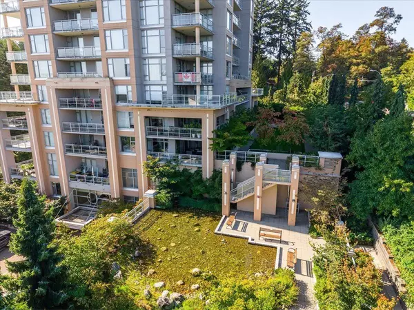 280 Ross DR #402, New Westminster, BC V3L 0C2