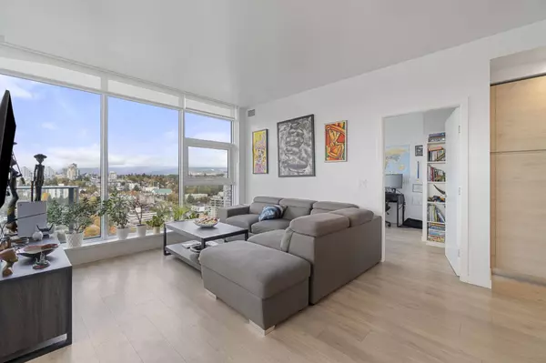 680 Quayside DR #3503, New Westminster, BC V3M 0P2