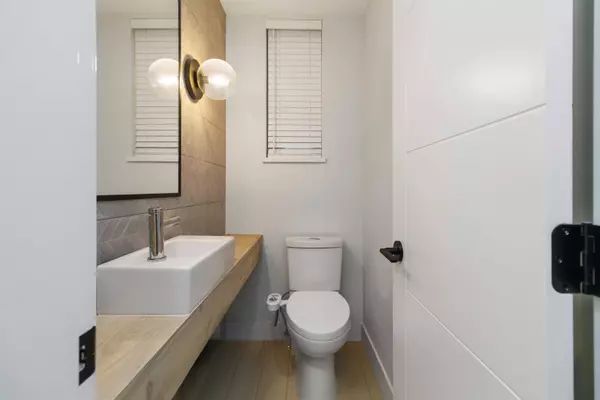 30530 Cardinal AVE #20, Abbotsford, BC V2T 0L5