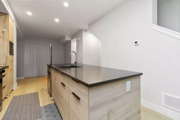 30530 Cardinal AVE #20, Abbotsford, BC V2T 0L5