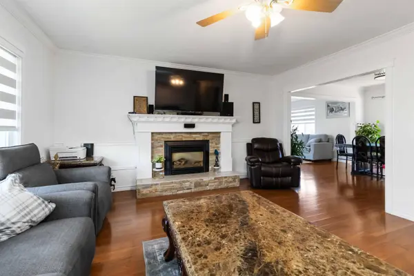 32500 Emerald AVE, Abbotsford, BC V2T 1B5