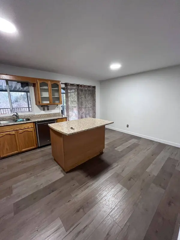 2727 Mitchell ST, Abbotsford, BC V2T 5G4