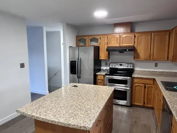 2727 Mitchell ST, Abbotsford, BC V2T 5G4