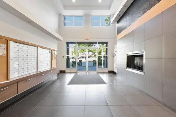 13555 Gateway Drive DR #215, Surrey, BC V3T 0B5