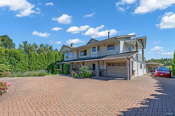 10560 Granville AVE, Richmond, BC V6Y 1R4