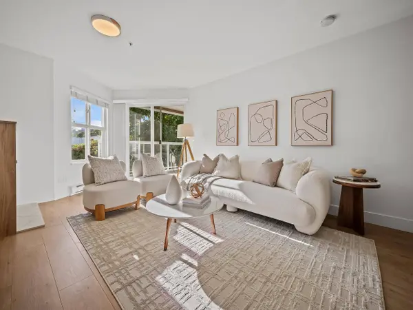 3038 E Kent Avenue South #213, Vancouver, BC V5S 4V8