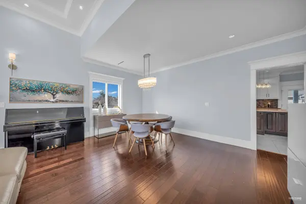 4133 Victory ST, Burnaby, BC V5J 1P6