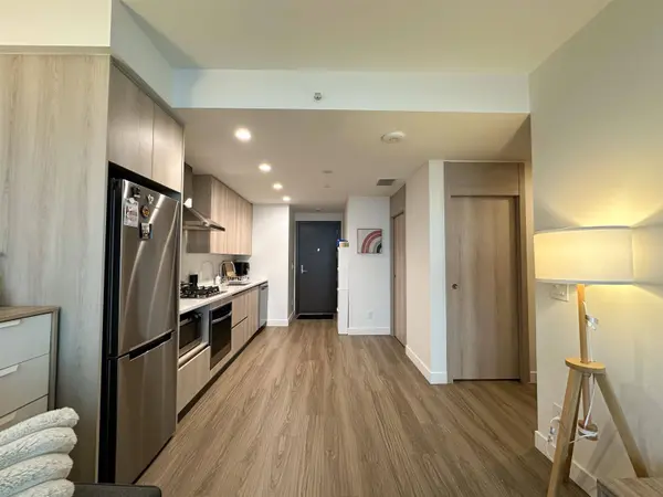 10750 135a ST #2301, Surrey, BC V3T 0V4