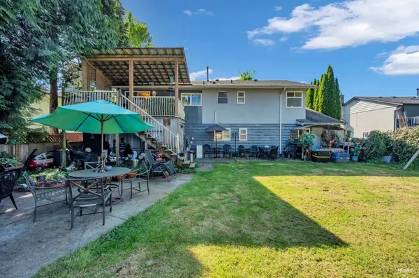 3786 Killarney ST, Port Coquitlam, BC V3B 3C6