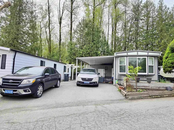 8220 King George BLVD #56, Surrey, BC V3W 6E1
