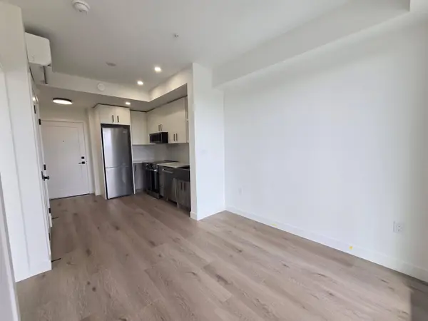 10405 147 ST #414, Surrey, BC V3R 5X4