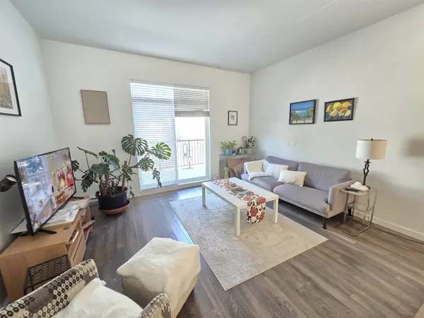 15850 85 AVE #11, Surrey, BC V4N 6W2