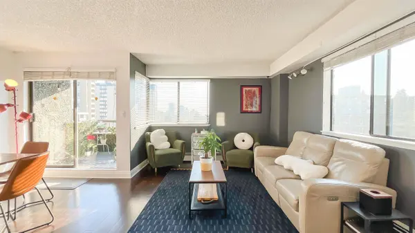 47 Agnes ST #1004, New Westminster, BC V3L 1E2