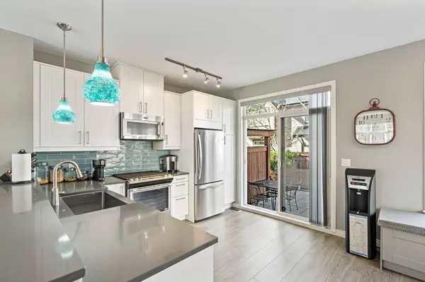 18777 68a AVE #129, Surrey, BC V4N 0Z7