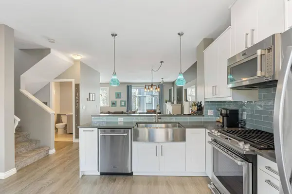 18777 68a AVE #129, Surrey, BC V4N 0Z7