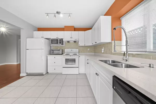 2065 Turnberry LN #Basement, Coquitlam, BC V3E 3N2