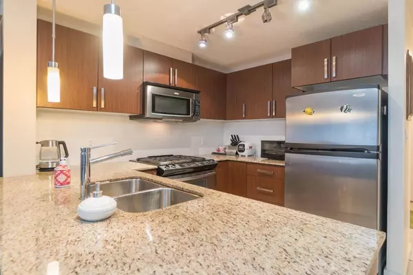 9868 Cameron ST #207, Burnaby, BC V3J 0A5