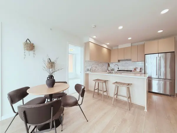 530 Whiting WAY #1706, Coquitlam, BC V3J 0J4