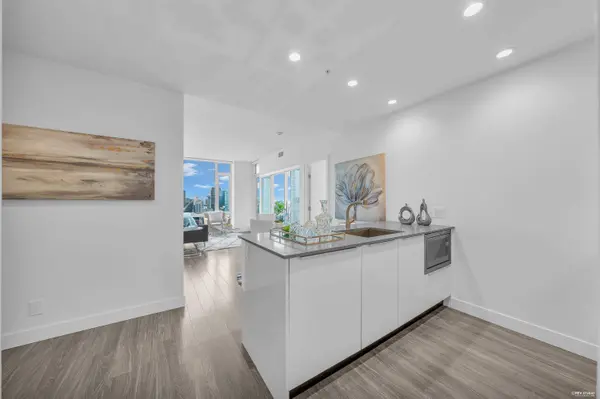 1283 Howe ST #3504, Vancouver, BC V6Z 0E3