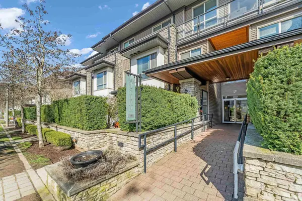 7488 Byrnepark WALK #110, Burnaby, BC V3N 0B6