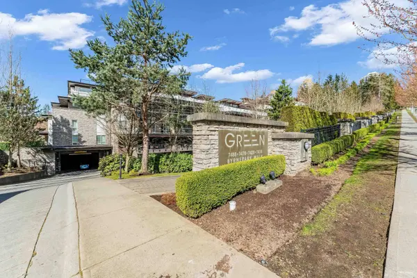 7488 Byrnepark WALK #110, Burnaby, BC V3N 0B6