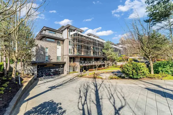7488 Byrnepark WALK #110, Burnaby, BC V3N 0B6