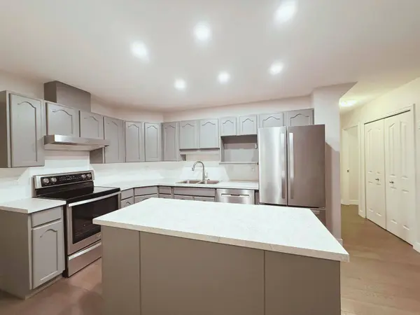 14665 84a AVE, Surrey, BC V3S 7V5