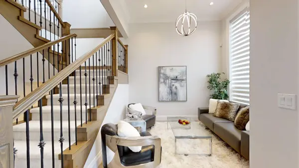 16692 18 AVE, Surrey, BC V3Z 9X5
