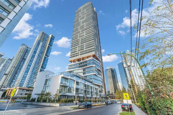 6511 Sussex AVE #305, Burnaby, BC V5H 0K5
