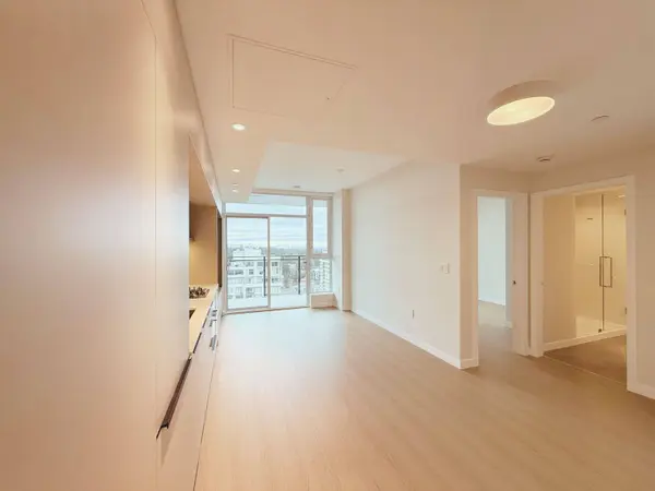 612 Elmwood ST #2810, Coquitlam, BC V3J 0W1