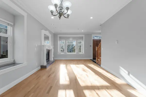 3311 E 44th AVE, Vancouver, BC V5R 3B3