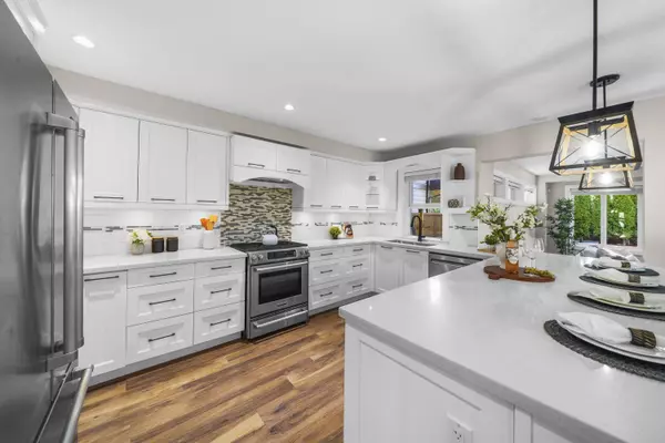 2503 Burian DR, Coquitlam, BC V3K 5W8