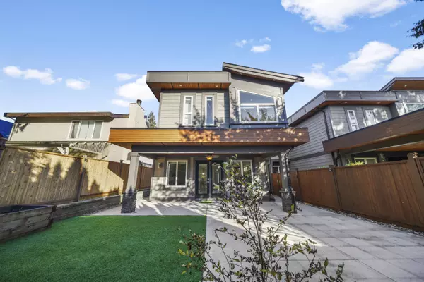 2503 Burian DR, Coquitlam, BC V3K 5W8