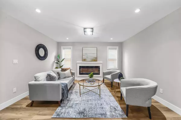 2503 Burian DR, Coquitlam, BC V3K 5W8