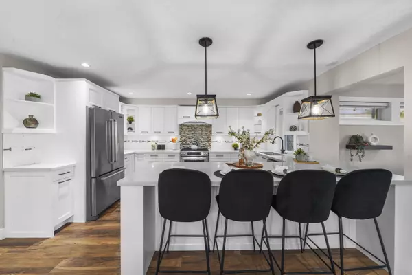 2503 Burian DR, Coquitlam, BC V3K 5W8